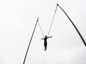 Ini Lais, Atraksi Ekstrem Sirkus Khas Sunda