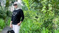Jarang tampil di TV, Syahrini dipuji netizen semakin cantik. Foto: Instagram Syahrini