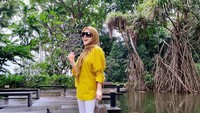 Syahrini belakangan jarang tampil di layar kaca. Foto: Instagram Syahrini