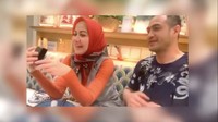 Restoran Jepang sepertinya jadi tempat makan favorit mereka. Terbukti Ferry memberikan cincin spesial pada Venna usai santap di restoran Jepang.