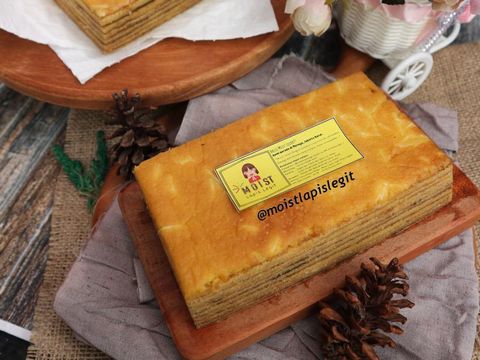 5 Rekomendasi Beli Lapis Legit Buat Hampers dan Suguhan Imlek