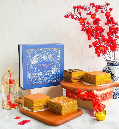 5 Rekomendasi Beli Lapis Legit Buat Hampers dan Suguhan Imlek