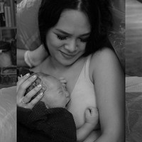 Melahirkan dengan metode water birth di rumah, Andien Aisyah pun melakukan kontak skin to skin dengan anak keduanya, Anaku Tarisma Jingga. Skin to skin dapat membuat bayi merasa nyaman dan aman setelah terlahir ke dunia. Foto: Instagram