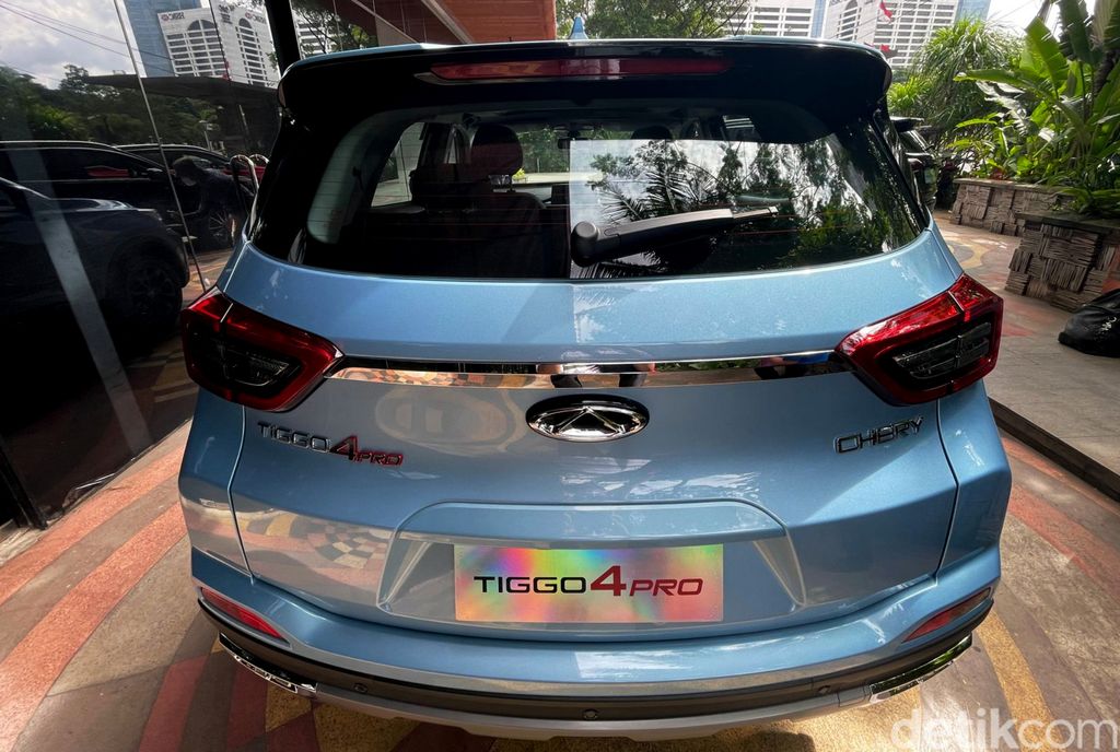 Tiggo 4 Pro digadang-gadang bakal jadi SUV termurah Chery yang bakal segera dijual di RI dalam waktu dekat. Penasaran seperti apa kelebihannya? Yuk, lihat.