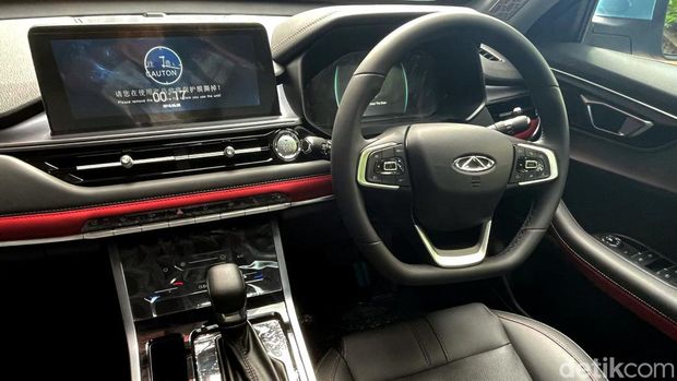 Tiggo 4 Pro digadang-gadang bakal jadi SUV termurah Chery yang bakal segera dijual di RI dalam waktu dekat. Penasaran seperti apa kelebihannya? Yuk, lihat.
