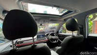 Namun perlu diingat Chery Tiggo 4 Pro yang diperkenalkan ke media untuk pertama kali ini, belum pasti sama dengan yang akan dijual nantinya untuk pasar Indonesia. Pihak Chery mengatakan mereka masih mempelajari kebutuhan konsumen Indonesia dan juga harga yang tepat untuk Tiggo 4 Pro ini.