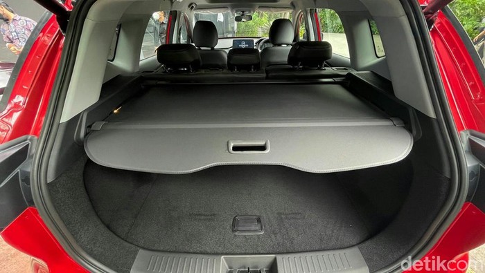 Chery Tiggo 7 Pro Chery siap hadirkan 3 SUV dari Tiggo Series ke Indonesia. Tiggo 7 Pro pun siap mendominasi pasar Tanah Air dan menandingi Wuling Almaz hingga Honda CR-V.