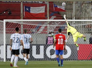 Kualifikasi Piala Dunia 2022: Argentina Tundukkan Chile 2-1