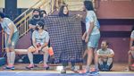 Danila Sarungan Ikut Para Musisi Tanding Futsal