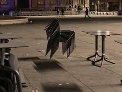 Deretan Foto yang Menipu Mata, Lihatnya Harus Fokus!