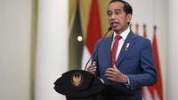 Jokowi Sebut Omicron RI Bakal Terus Meningkat, Gejala Ringan Isoman Saja