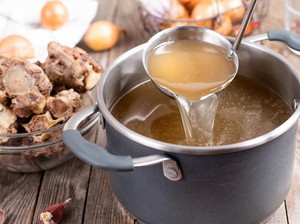 Bukan untuk Diet Ekstrem, Begini Kata Ahli soal Diet Minum Kaldu Tulang