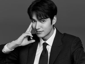 Tentang Drama Ask The Stars yang Pertemukan Lee Min Ho-Gong Hyo Jin