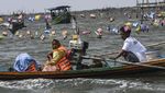 Melihat Prosesi Sedekah Laut di Tarumajaya Bekasi