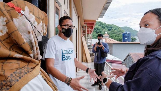 Menparekraf Sandiaga di homestay Labuan Bajo