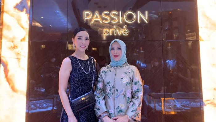 Istri Sandiaga Uno