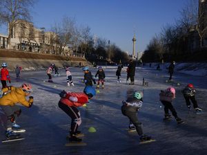 Jelang Olimpiade Beijing 2022, Minat Belajar Ski dan Hoki Meningkat
