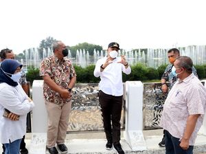 Pengamat Sarankan Ada Paket Lengkap di Wisata Pantai Surabaya