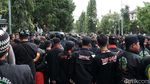 Pencak Silat Warnai Aksi Protes Arteria Dahlan di Sukabumi