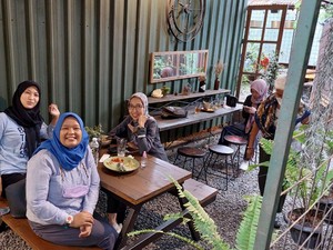 Rekomendasi 10 Kafe Kekinian di Surabaya Saat Weekend, Harga Ramah di Kantong