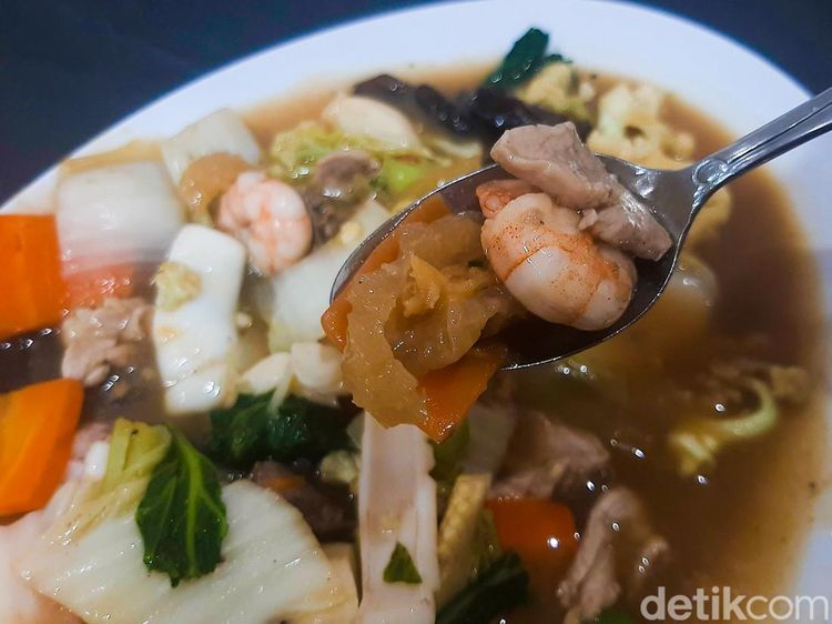 Sedapnya Capcay Goreng di Restoran Tio Ciu 78 Mangga Besar
