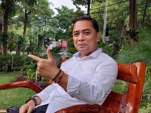 Warga Surabaya Akan Rasakan Wisata Perahu Susur Kalimas Berpendar Cahaya