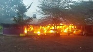 10 Kios Ludes Terbakar di Kawasan Bendung Manganti