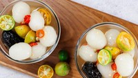Kalau punya stok rambutan, coba bikin asinan rambutan yang asam segar ini. Paduannya ada jeruk lemon cui, kiamboy, dan cabe rawit. Pilih rambutan binjai atau rapiah agar lebih maksimal enaknya. Resepnya ada di sini. Foto: iStock