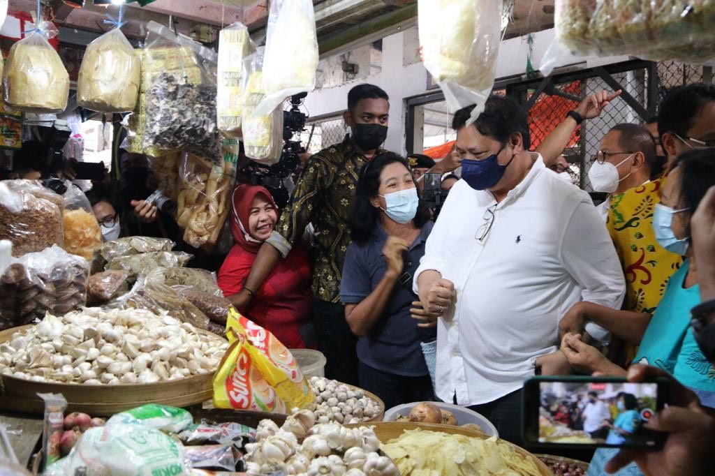 Airlangga Operasi Pasar Salatiga