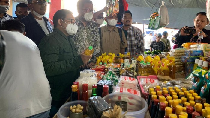 Cak Imin sidak ke pasar di Maluku Utara (Eva-detikcom)