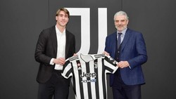 Resmi Gabung ke Juventus, Dusan Vlahovic: Luar Biasa!