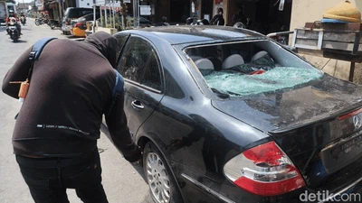 Foto-foto Mercy Viral yang Ringsek Usai Diamuk Massa di Bantul