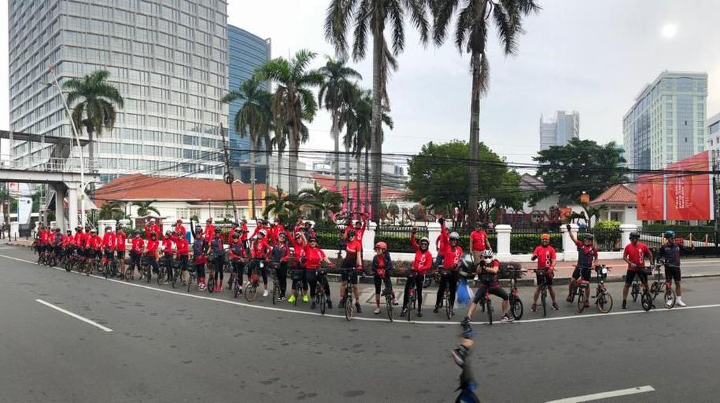 Didukung ISSI, Transvision Galakkan Gowes Friendship Ride