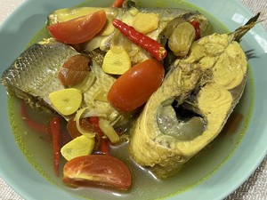 Resep Pindang Bandeng Serani, Sajian Khas Imlek yang Bening Segar Kuahnya