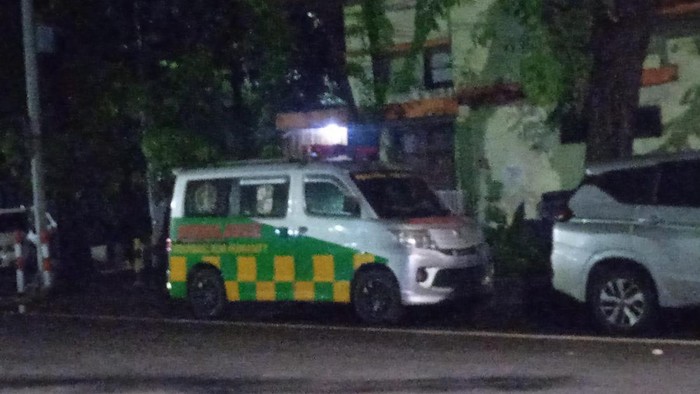 bonek dianiaya anak punk