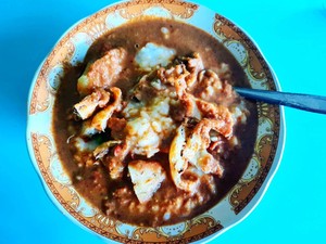 Sarapan Tajhin Palappa, Bubur Bumbu Kacang yang Unik Khas Situbondo