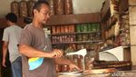 Tol Cisumdawu Beroperasi, Pedagang Oleh-oleh Curhat Sepi Pembeli