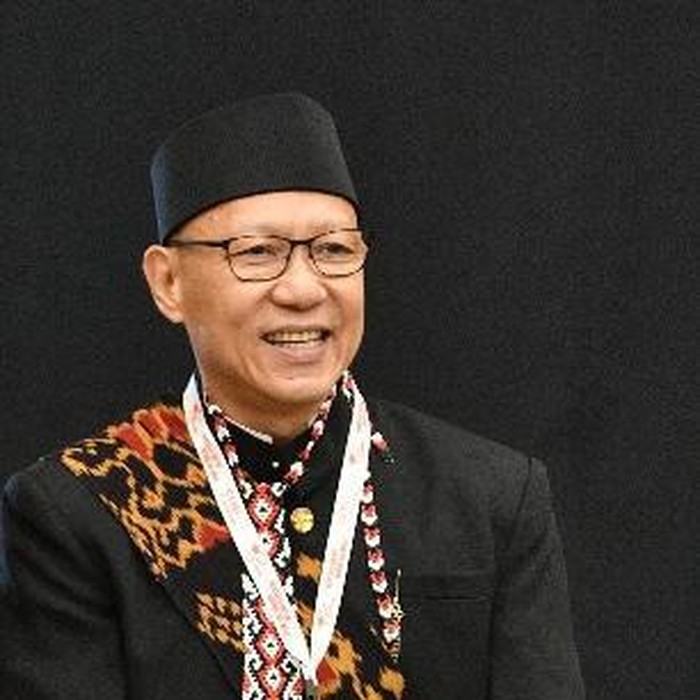 Dr. Serian Wijatno