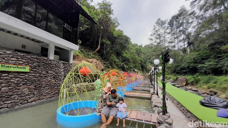Kampung Karuhun Kampung Karuhun