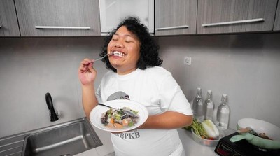 Kompaknya Marshel Widianto Saat Makan Bareng Denny Cagur hingga Nagita Slavina