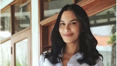 10 Potret Rumah Sophia Latjuba yang Zen Banget, Cocok Buat Healing