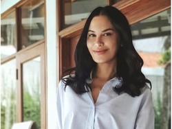 10 Potret Rumah Sophia Latjuba yang Zen Banget, Cocok Buat Healing