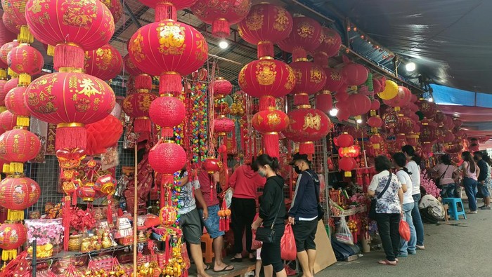 Suasana di Pasar Glodok Jakbar