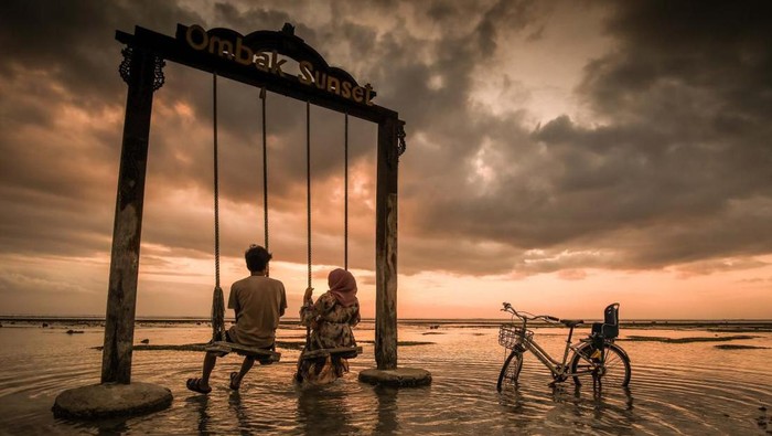 Provinsi Nusa Tenggara Barat (NTB) menjadi model pengembangan wisata ramah muslim (moslem friendly) di tanah air. Hal ini sebagai upaya membangkitkan ekonomi dan membuka lapangan kerja.