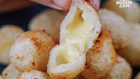 Terkenal sebagai produsen jajanan serba aci di Bogor, ada @ratu.aci yang menjual aneka cimol pedas dengan harga terjangkau. Foto: Instagram Visit Bogor.