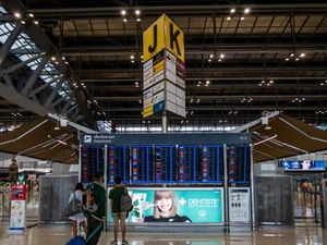 Bangkok Sambut Turis Lagi