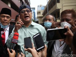 Edy Mulyadi Tetap Tolak IKN Sebelum Diperiksa di Kasus Jin Buang Anak