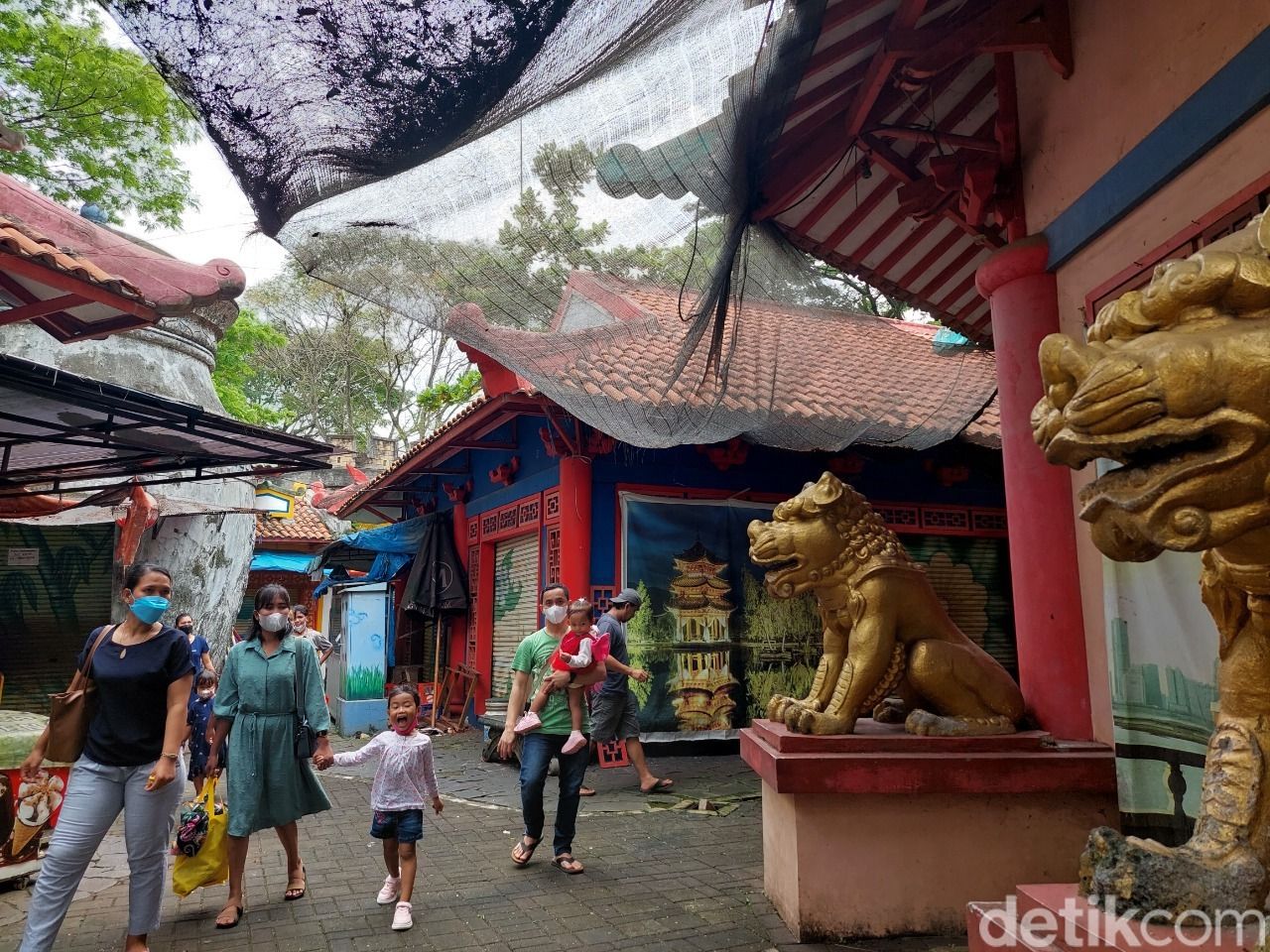 Besok Imlek, Kampung China Cibubur Sepi