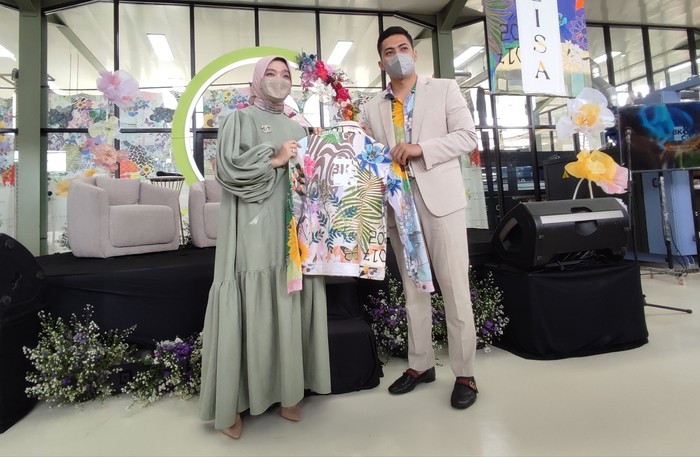Epson Monna Lisa Evo Tre 16 dikendalikan dengan rangkaian printhead baru, dilengkapi teknologi PrecisionCore Epson. Epson Monna Lisa Evo Tre 16 dikendalikan dengan rangkaian printhead baru, dilengkapi teknologi PrecisionCore Epson.
