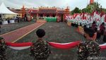 Foto Gus Dur Jadi Kado Imlek Kelenteng Hok An Kiong Magelang